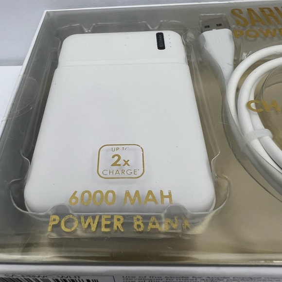 SARINA POWER UP, CHARGING SET, MADE FOR iPhone, iPad, iPod, 6000 MAH POWER BANK - Picture 6 of 12